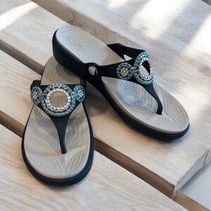 Crocs Sanrah Diamante Wedge Sandal Woman’s Size 8 New